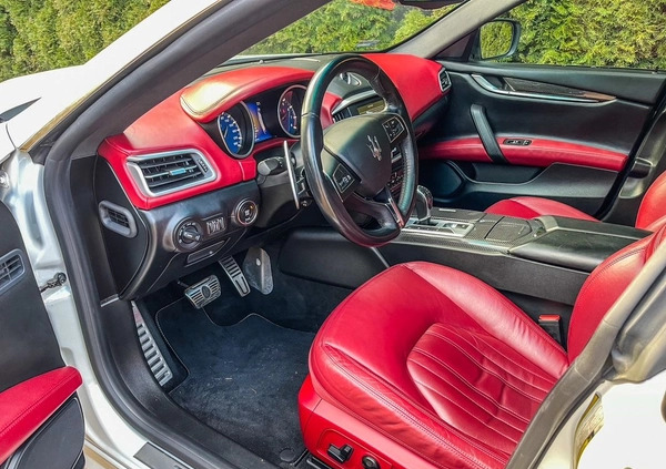 Maserati Ghibli cena 119999 przebieg: 63000, rok produkcji 2014 z Żagań małe 781